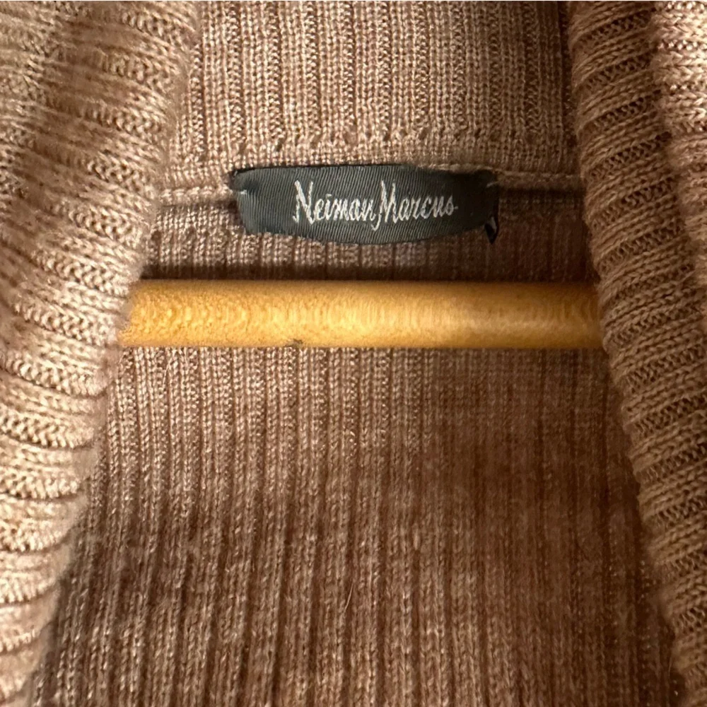 Neiman Marcus Turtle Neck Tan Poncho One Size
